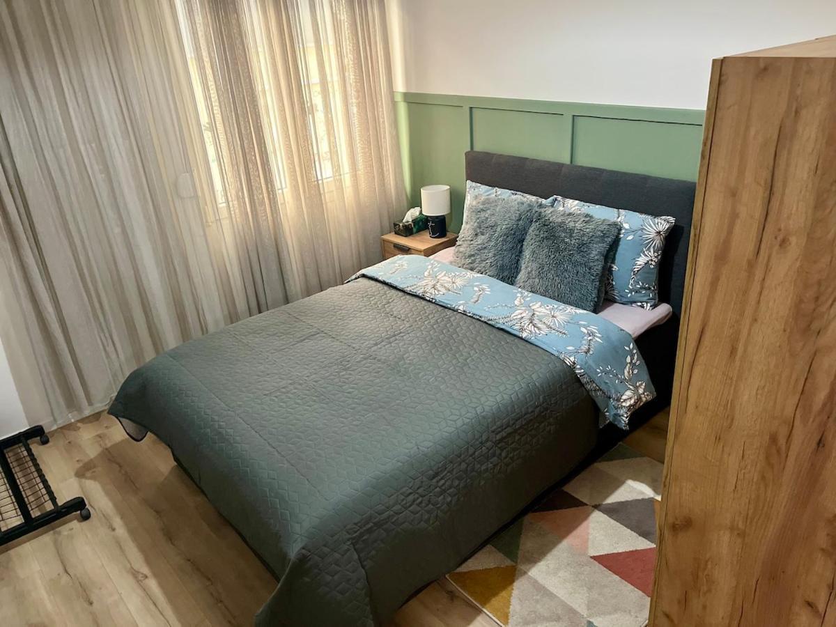 Apartment 2bdr Cozy - Near Waterfront And Metro