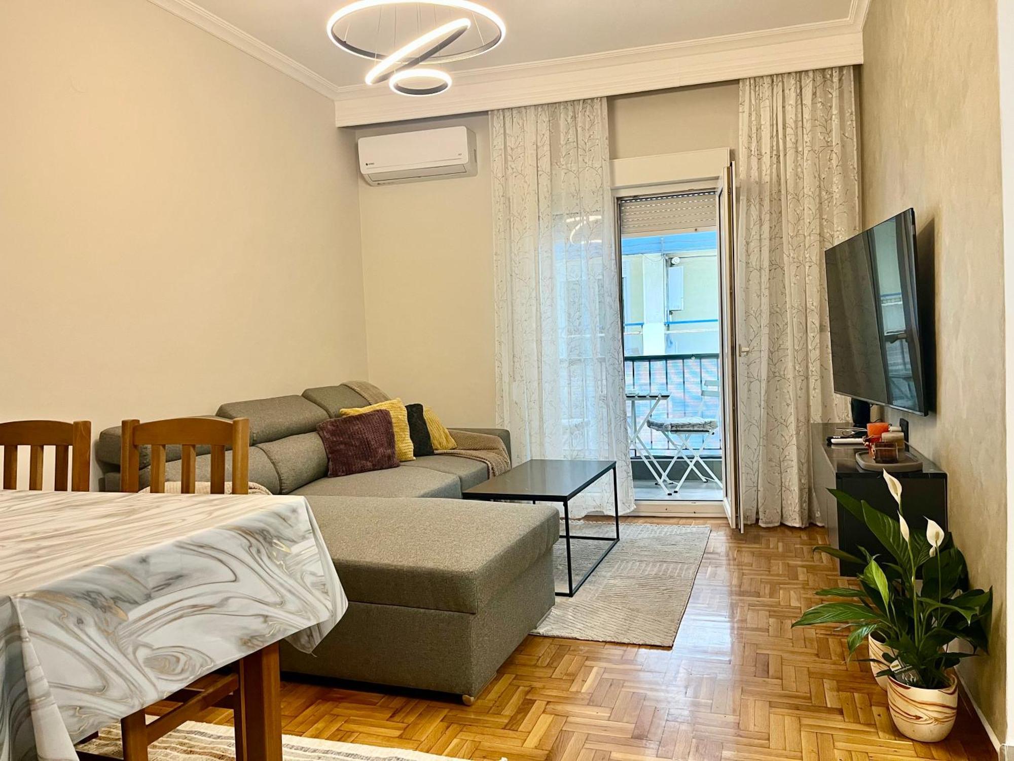 2bdr Cozy - Near Waterfront And Metro Apartment
